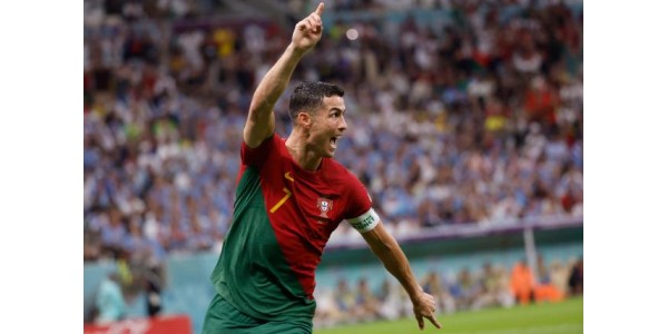 CRISTIANO RONALDO HAR 200 MILEPÆLER FOR NATIONALLANDET